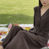 生成模特穿搭图 (59) (1) Givenchy Parfum